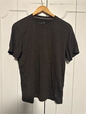 Smartwool Men's Short-Sleeve Crew Tee in Charcoal Gray